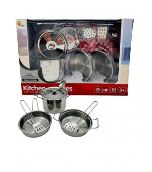 KUTUDA METAL YEMEK SETİ