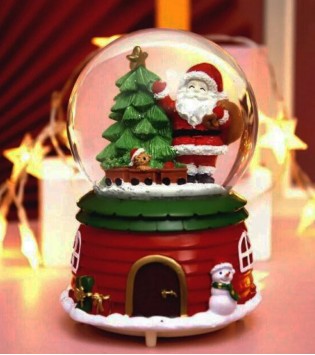 ORTA BOY IŞIKLI MÜZİKLİ NOEL BABALI KAR KÜRESİ