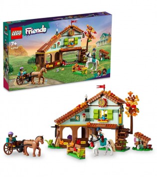 LEGO® Friends Autumn’un At Ahırı 41745 Oyuncak Yapım Seti (545 Parça)