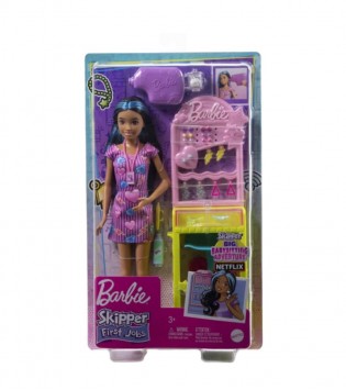 Barbie Skipper'ın Takı Standı Oyun Seti
